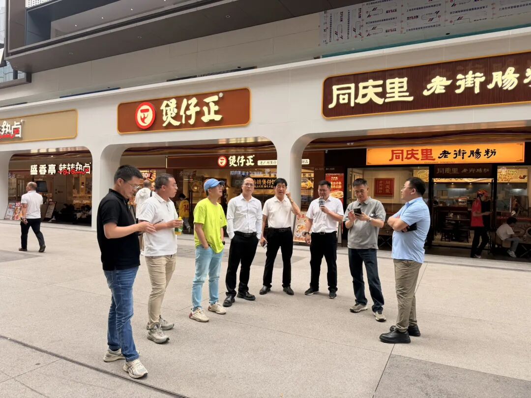 把商场变成“唱片机”?新月广场:在这里,逛街是种“沉浸式听歌” - 图8