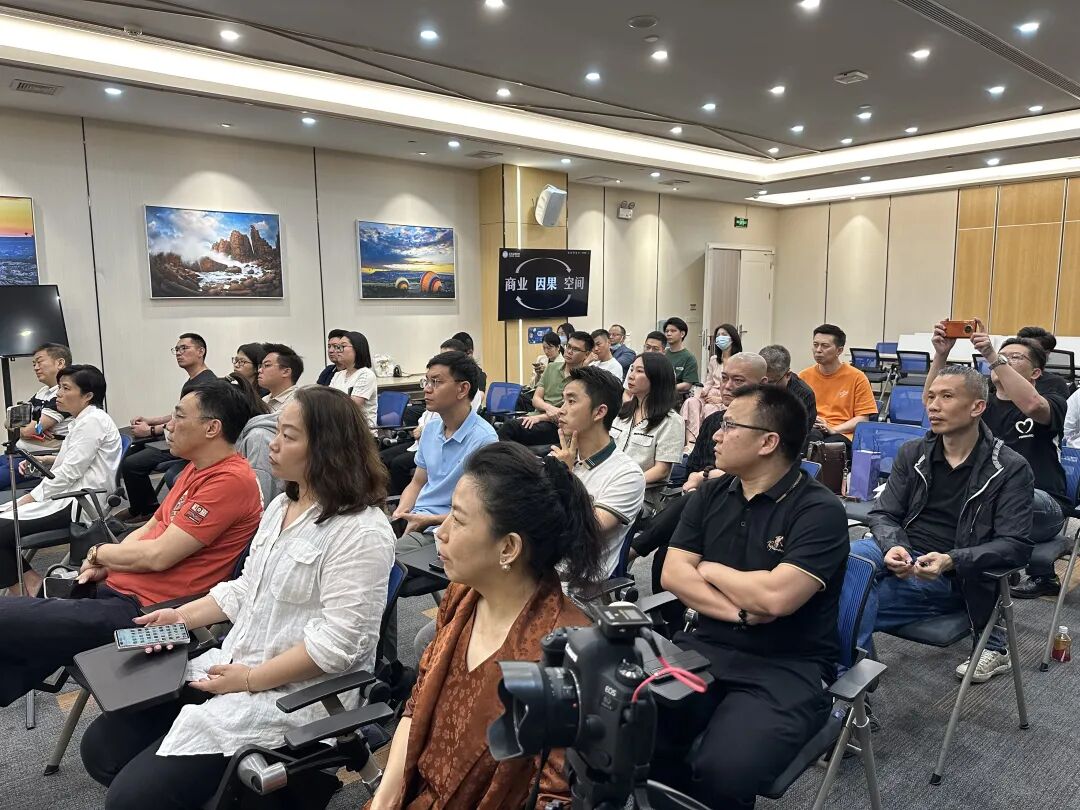 【三板斧第十三期】新媒体下的空间话题营造及消费场景的构建 - 图41