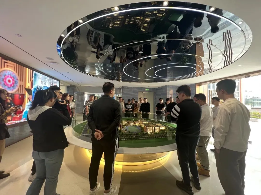 走进广东龙涛教育集团---广州市白云区龙涛外国语实验学校 - 图4