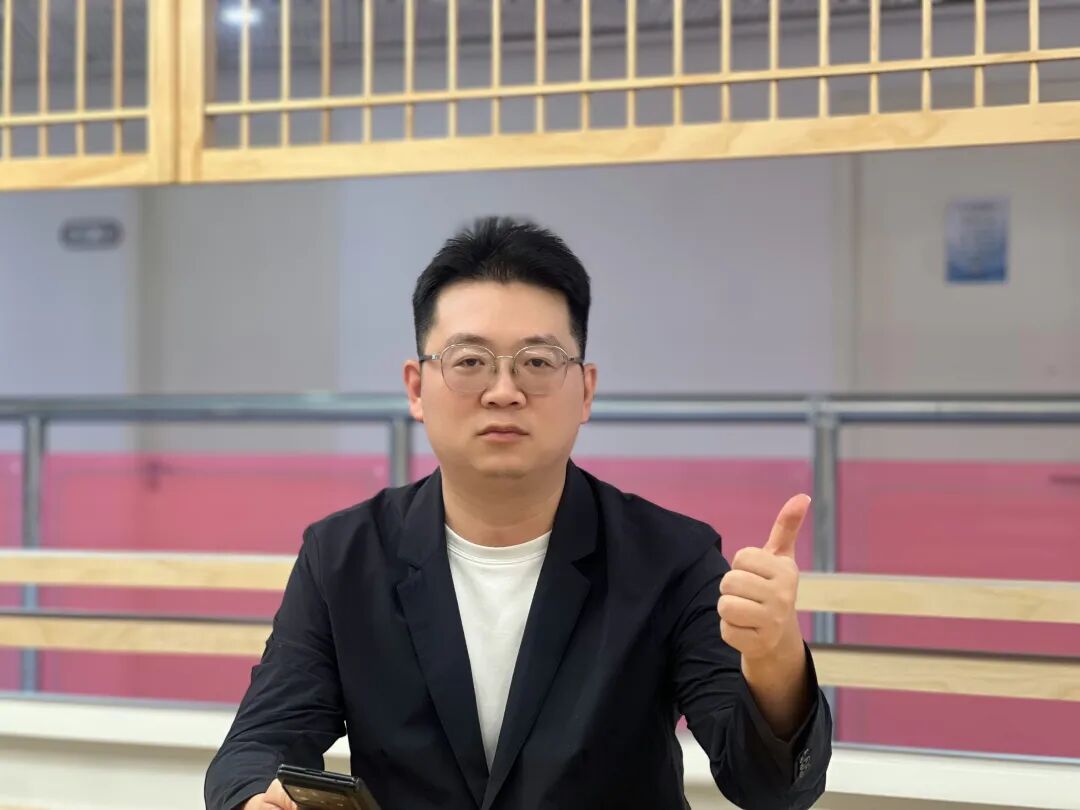 参访五号服装小镇,共探传统专业市场转型升级新路径 - 图34