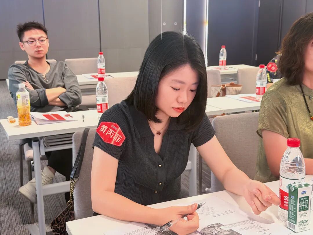 从“卖东西”到“赚信任”:6种社区商业新打法+3个避坑指南,看完少走3年弯路 - 图71