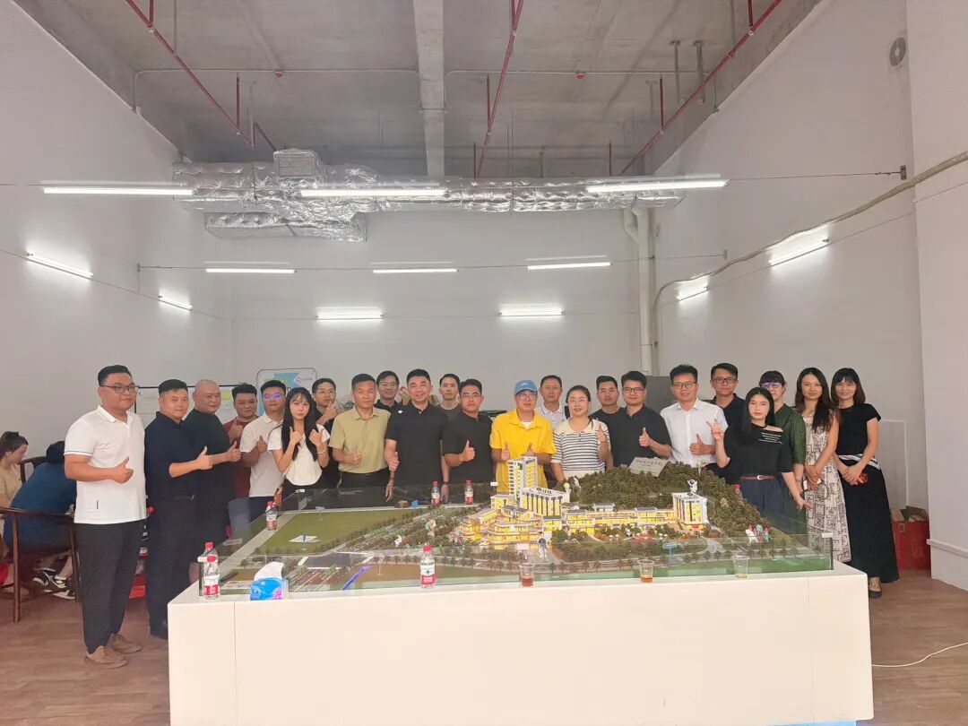 被4所大学"包围"的商场,20万师生脚下,藏着多少个百万级品类机会?生意到底好不好做? - 图35