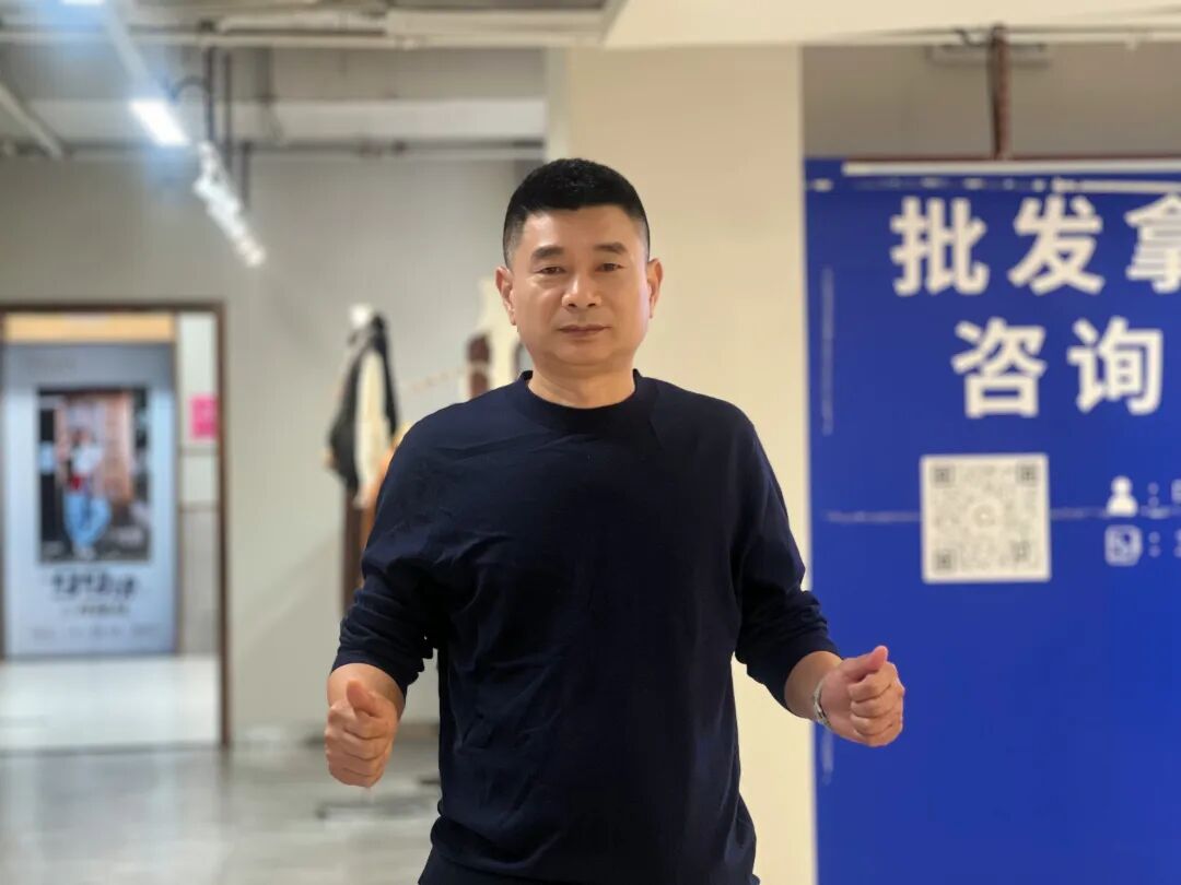 参访五号服装小镇,共探传统专业市场转型升级新路径 - 图11