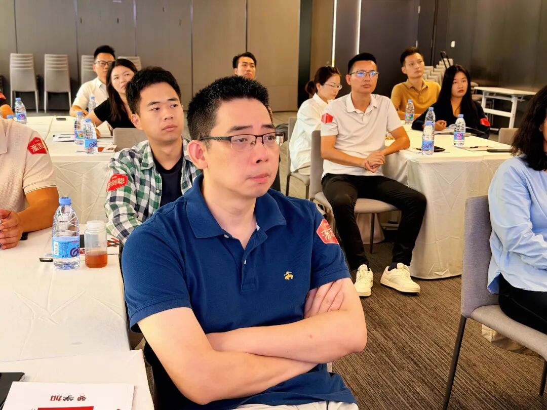 课堂笔记丨一个用38元门票做出27%复购率,一个跑遍全国说服老板再投1个亿:资产下行市场,谁在靠运营活下来?