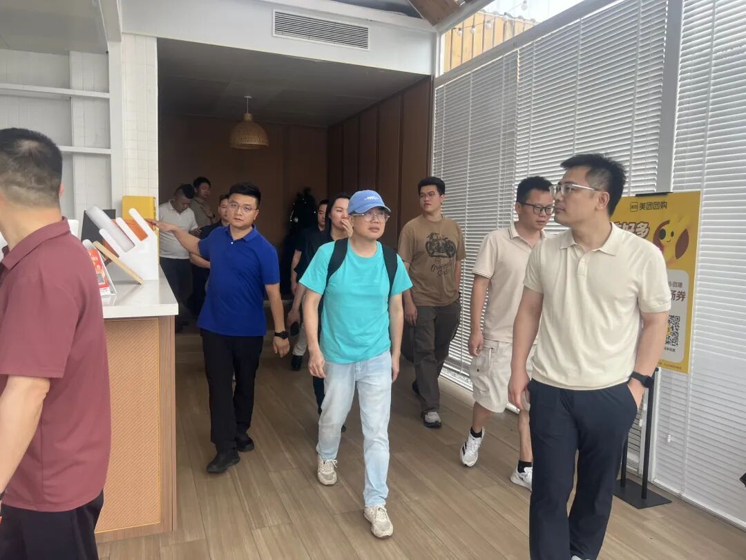白天搞跨境,晚上当网红,这个产业园把“搞钱”和“好玩”焊在了一起。 - 图5