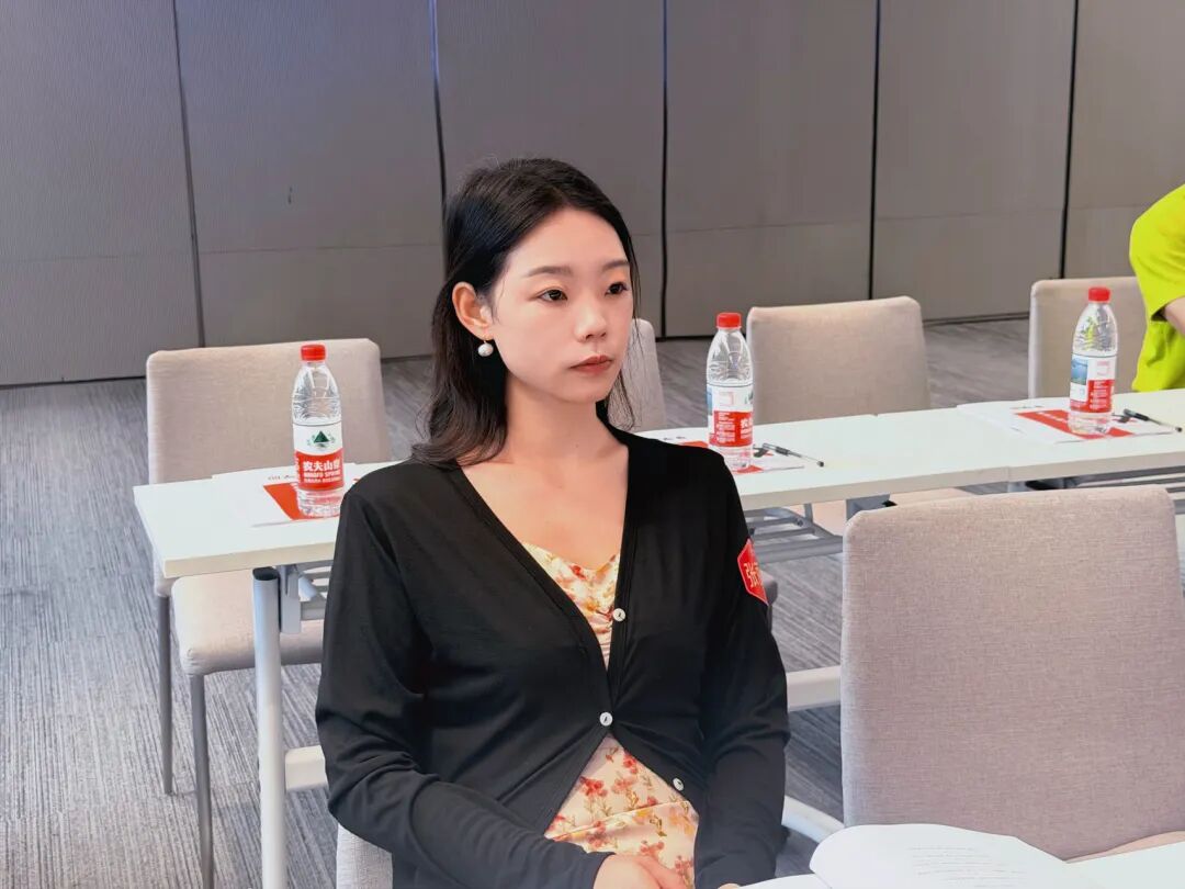 从“卖东西”到“赚信任”:6种社区商业新打法+3个避坑指南,看完少走3年弯路 - 图75