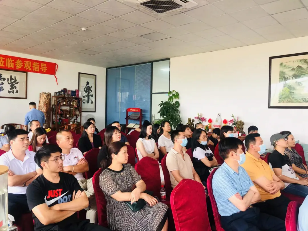 学加番禺区同学会活动丨走进番禺·崎立工业园 - 图7