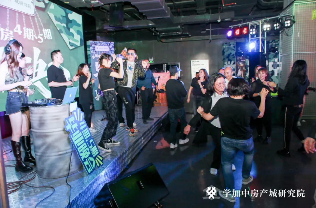 一场让人热血沸腾的毕业晚会:学加4期-5期毕业典礼顺利落幕 - 图47