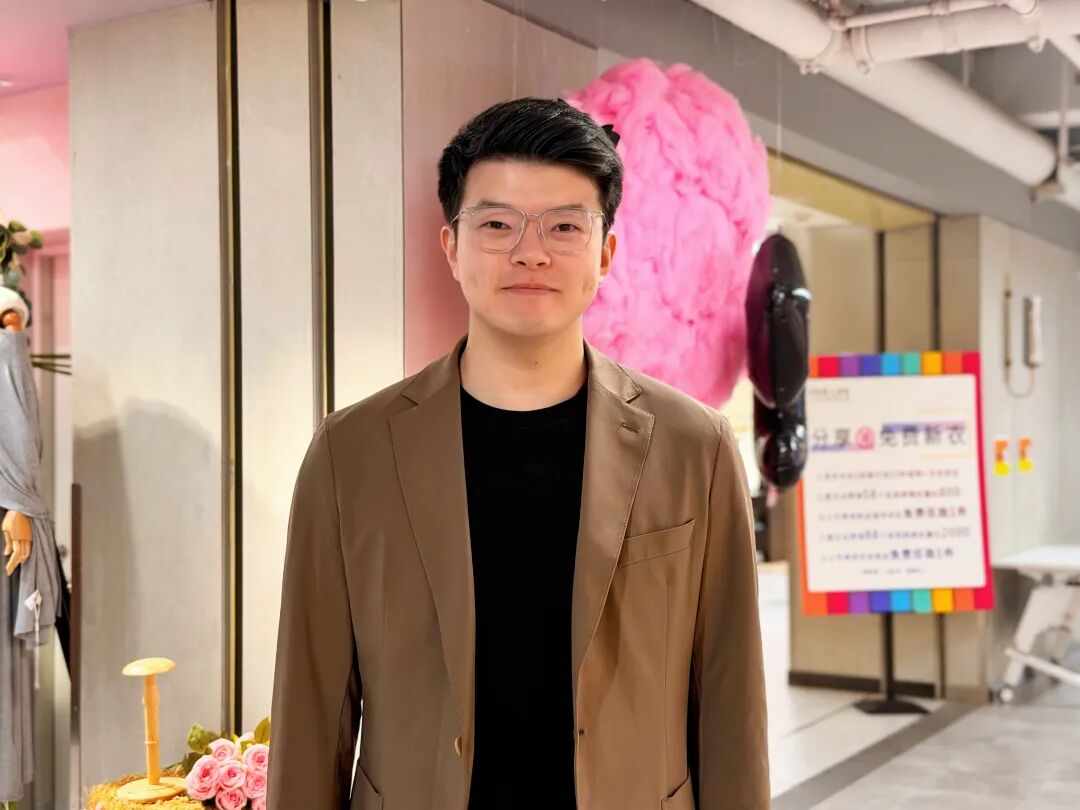 参访五号服装小镇,共探传统专业市场转型升级新路径 - 图16