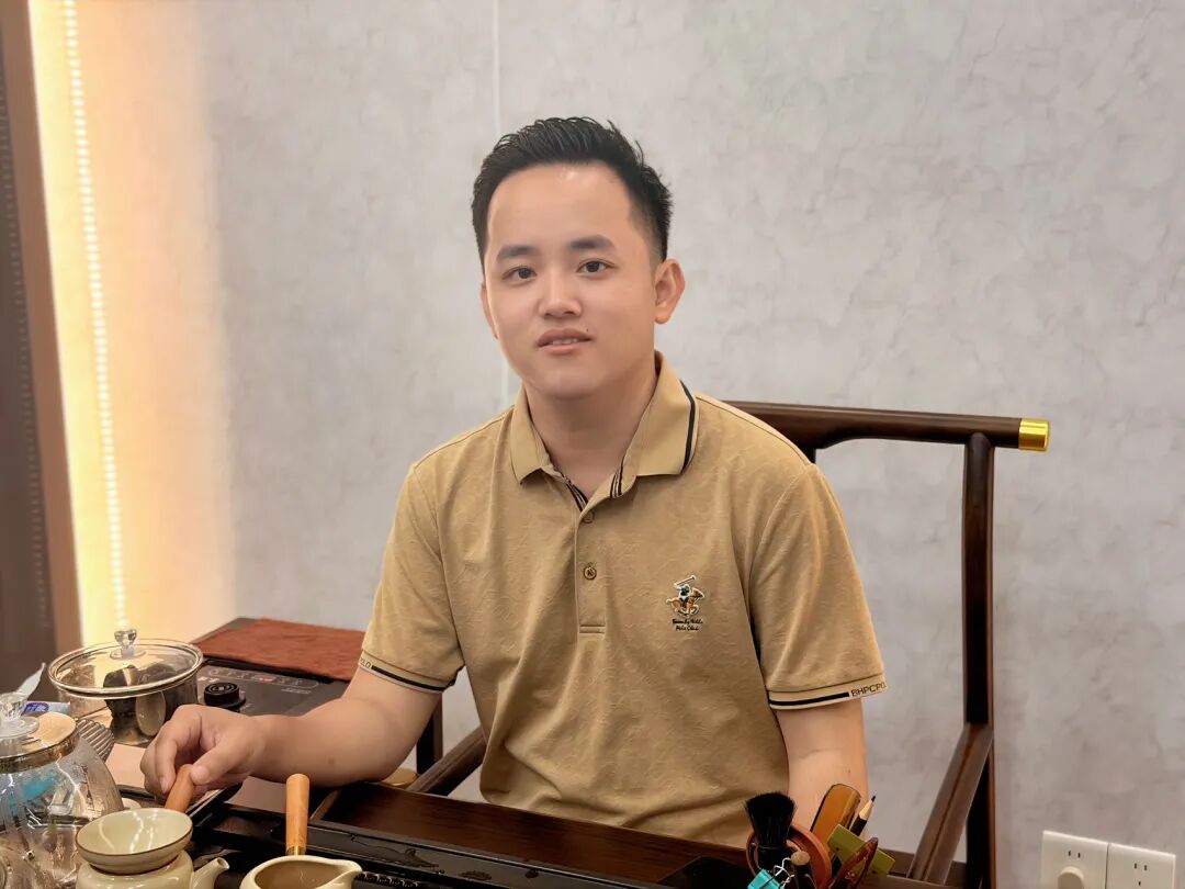 别人招商,他“招壳”:空荡荡的互联网医院里,藏着最满的生意 - 图2