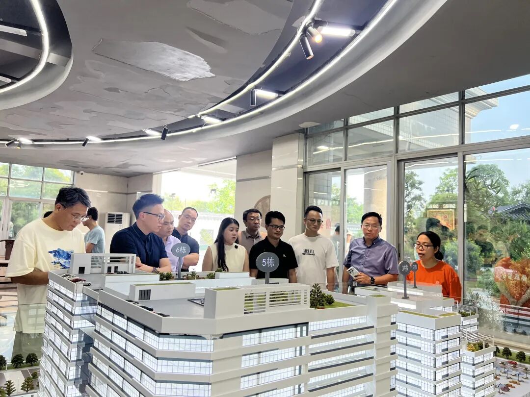 花都同学会丨走进鼎盛智谷 - 图7