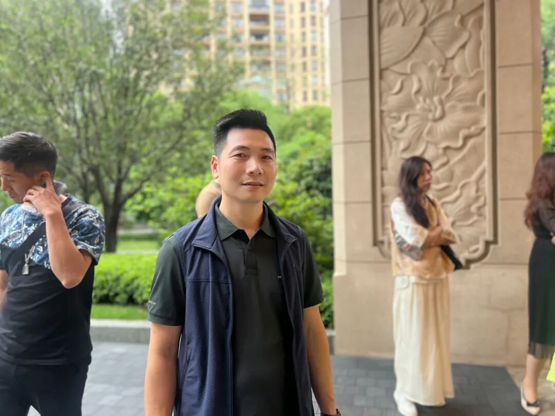 7个亿！三兄弟“扫货”广州顶豪，背后藏着什么财富密码？ - 图34