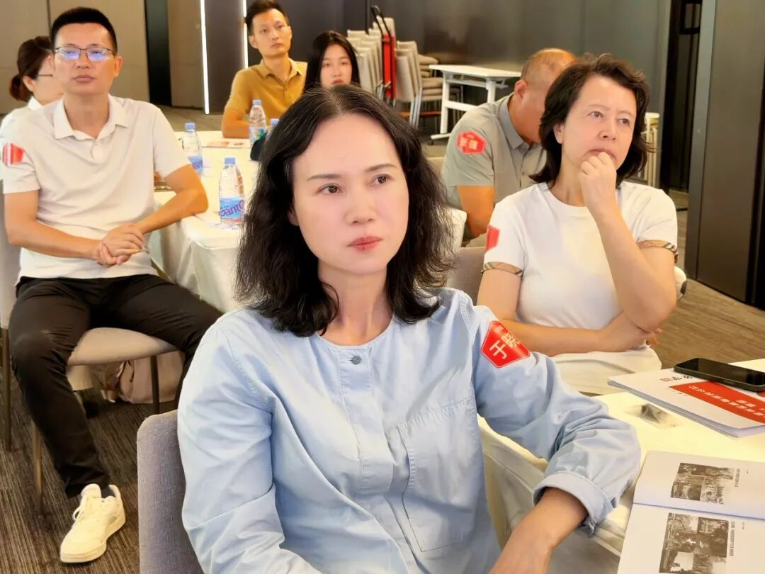 课堂笔记丨一个用38元门票做出27%复购率,一个跑遍全国说服老板再投1个亿:资产下行市场,谁在靠运营活下来?