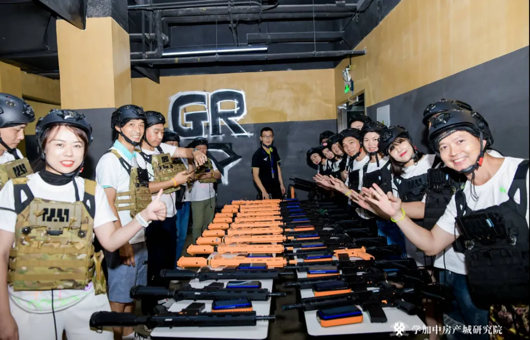 一场炫酷的赛博朋克毕业晚会:学加6期-7期毕业典礼顺利落幕 - 图14