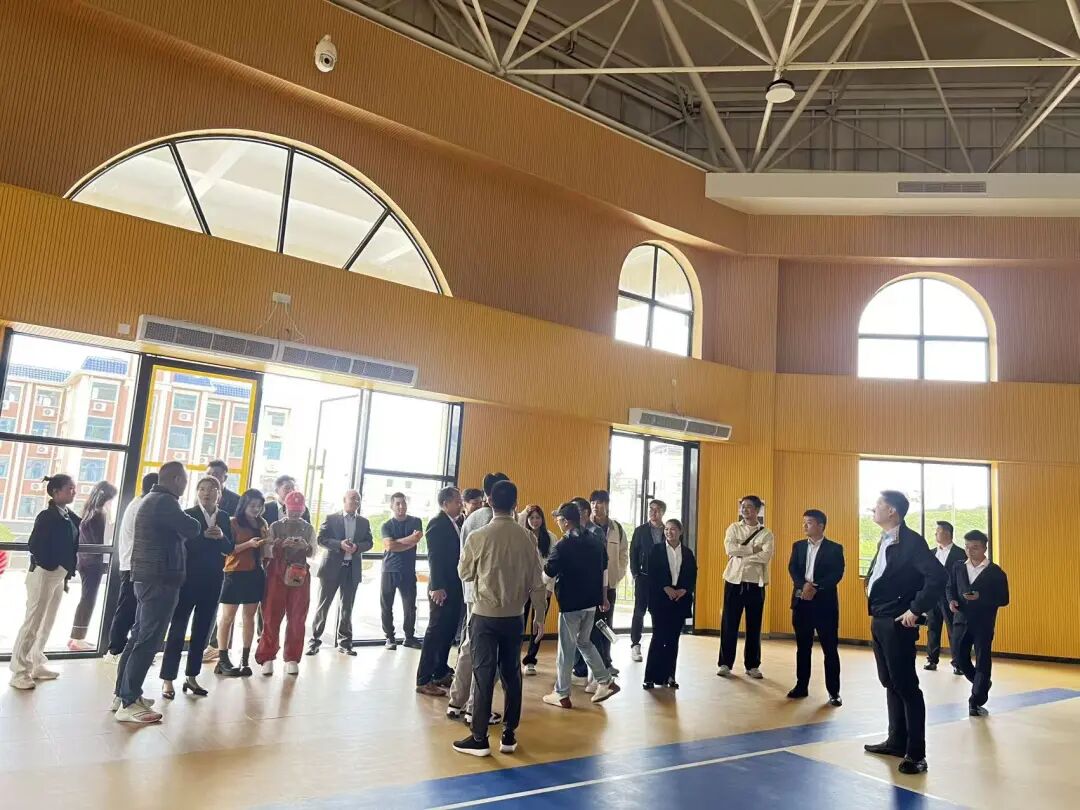 项目参访 |走进广州龙涛外国语学校 - 图14