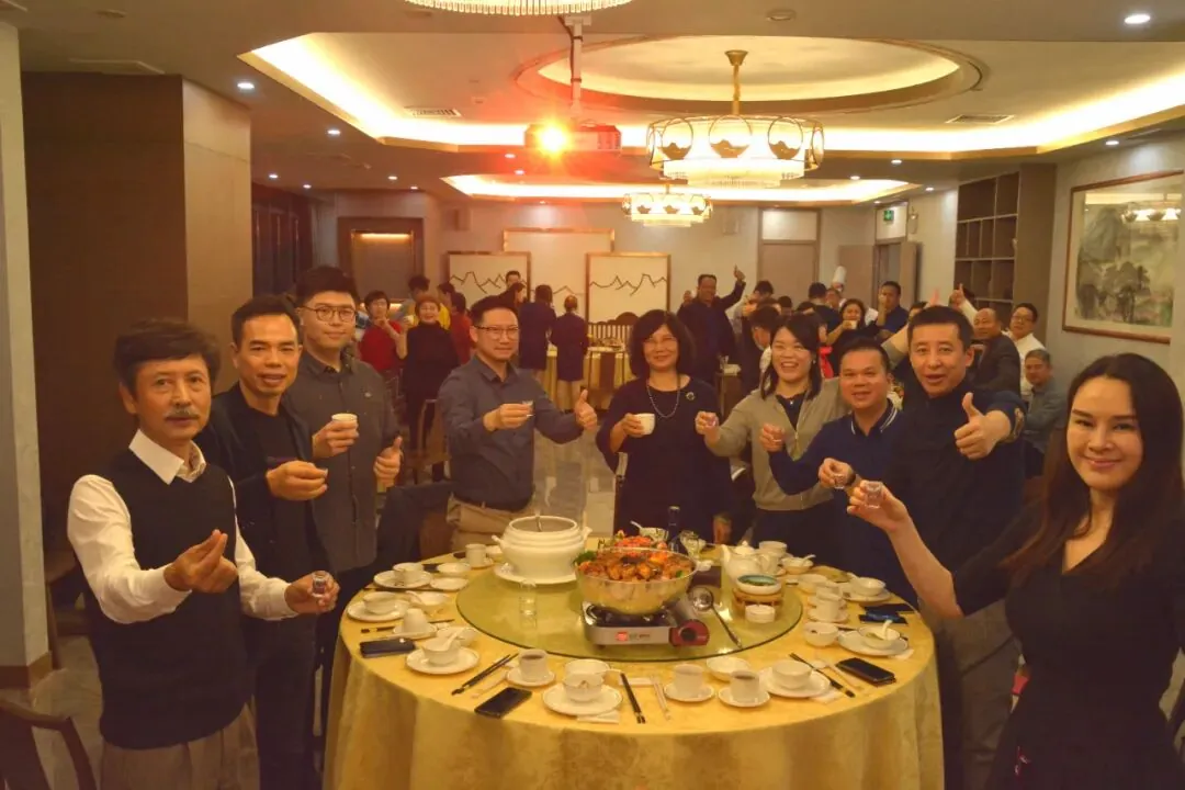 “番”登高峰·“禺”你同行丨学加广州·番禺区同学会成功成立 - 图16