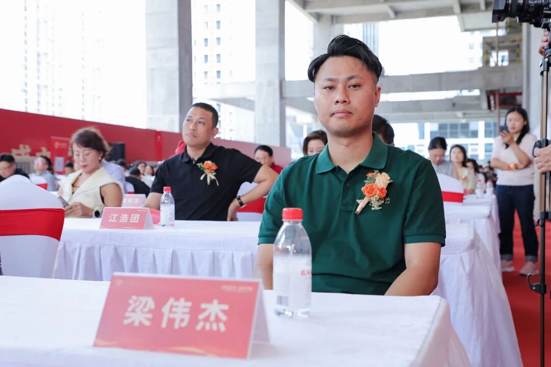 封顶大吉!领云国际中心喜迎封顶,学加同学共鉴白云商务新封面! - 图12