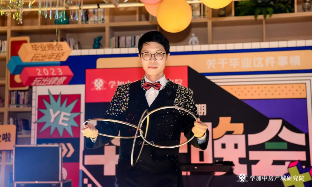 【FUN肆玩】趣味变装毕业晚会:学加8期-9期毕业典礼顺利落幕 - 图31