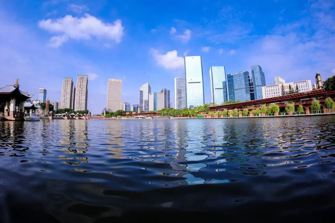 项目参访 |走进佛山灯湖·樽岸威士忌文化街区 - 图9