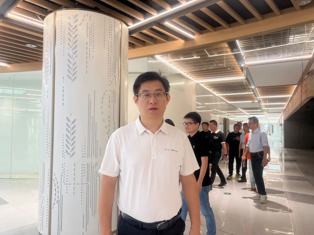 走进佛山博伯丽奥莱小镇 | 一场关于13万方商业改造的"头脑风暴" - 图17