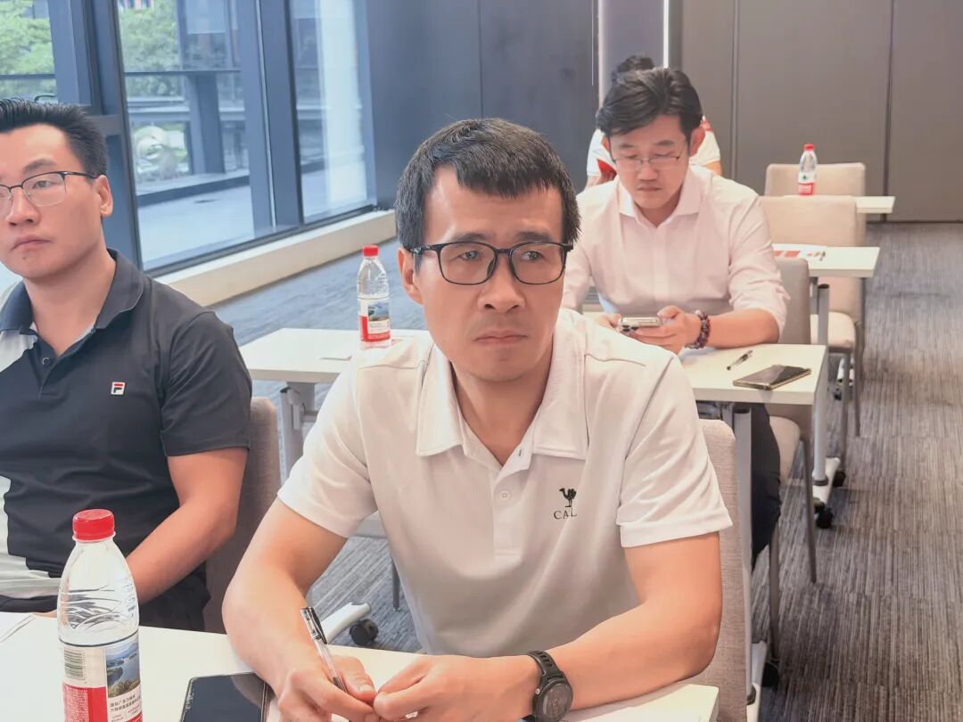 从“卖东西”到“赚信任”：6种社区商业新打法+3个避坑指南，看完少走3年弯路 - 图63
