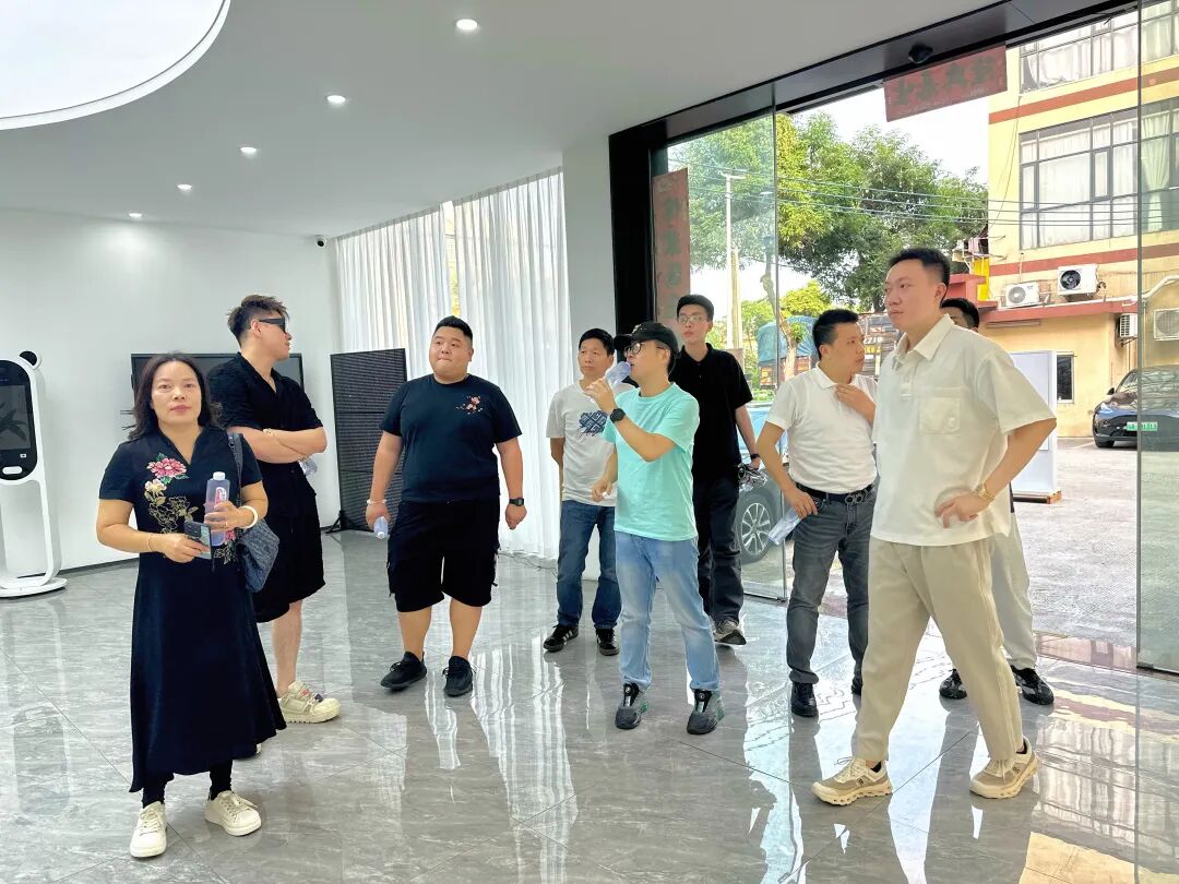 番禺区同学会丨走进鹏贤产业园 - 图5
