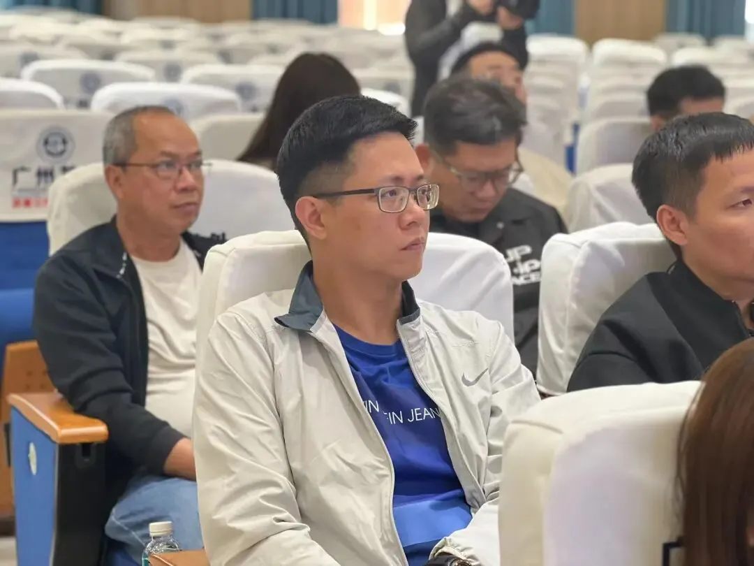 走进广东龙涛教育集团---广州市白云区龙涛外国语实验学校 - 图25