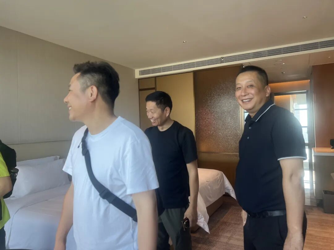 谁懂啊!在大沥这家酒店醒来,窗外就是摩天轮,下楼就能看展吃粤菜! - 图9