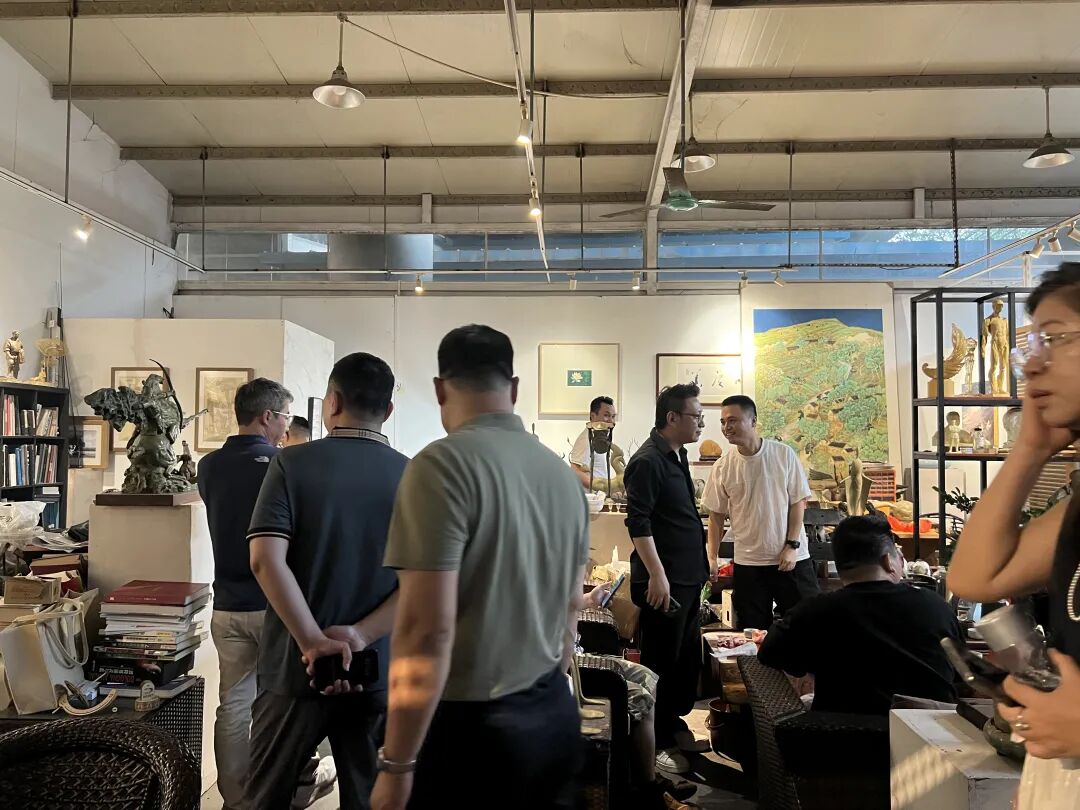 走进重启中的小洲艺术村:从“灰色桥底”到“绿色艺术长廊” - 图17