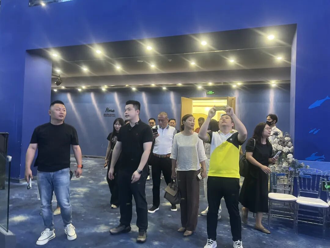 不卷价格卷业态!南洋长胜酒店解锁商旅婚庆新玩法 - 图8