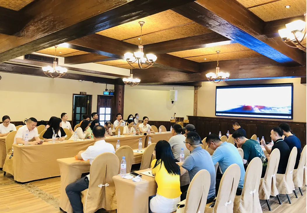 佛山同学会丨走进长鹿旅游休博园 - 图4