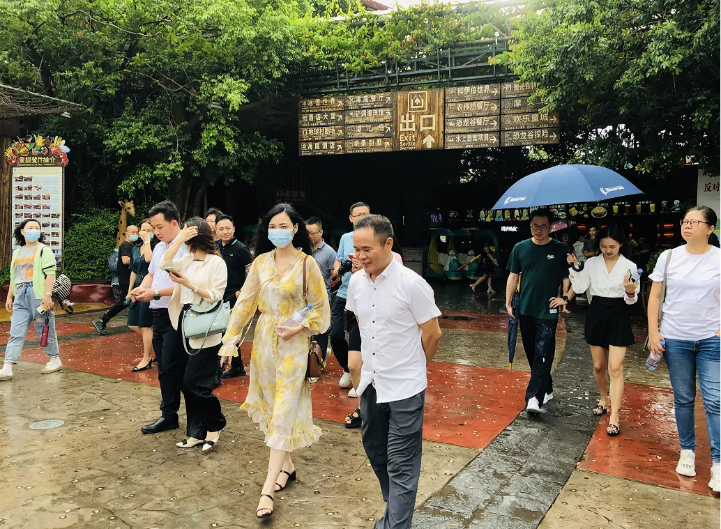 佛山同学会丨走进长鹿旅游休博园 - 图9