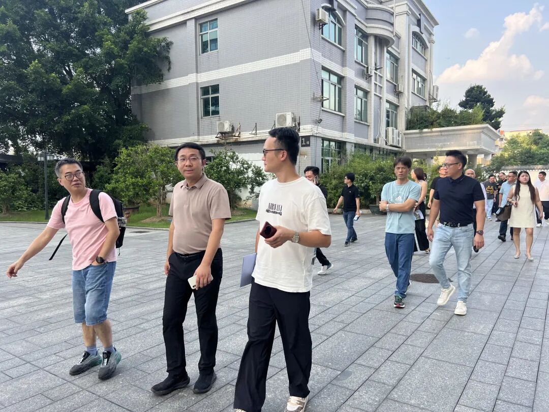 花都同学会丨走进鼎盛智谷 - 图9