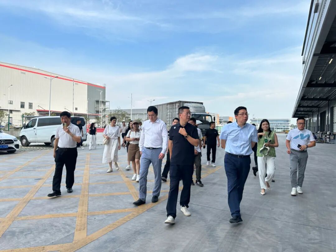 花都同学会活动丨走进空港零碳智慧物流园 - 图8