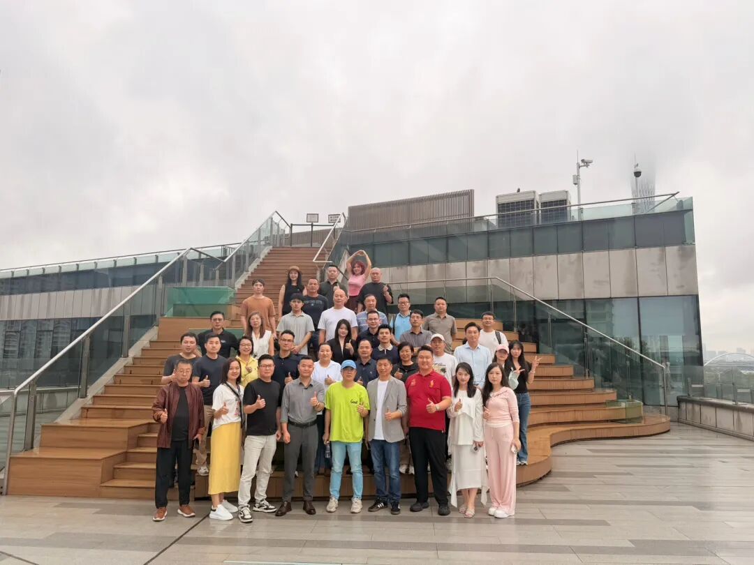 烂尾楼变身城市地标?这位“超市狂人”用两筐白菜,盘活了几个亿的不良资产! - 图48