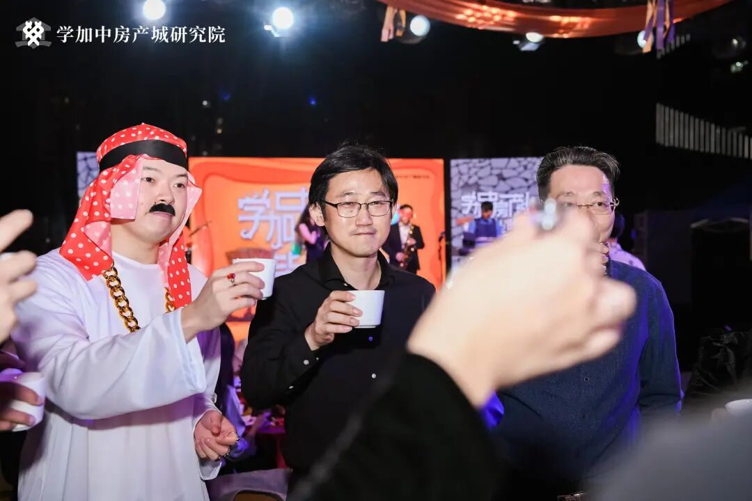 一场“鬼”混指数爆表的【疯狂毕业晚会】丨学加14期、15期毕业典礼圆满落幕 - 图24