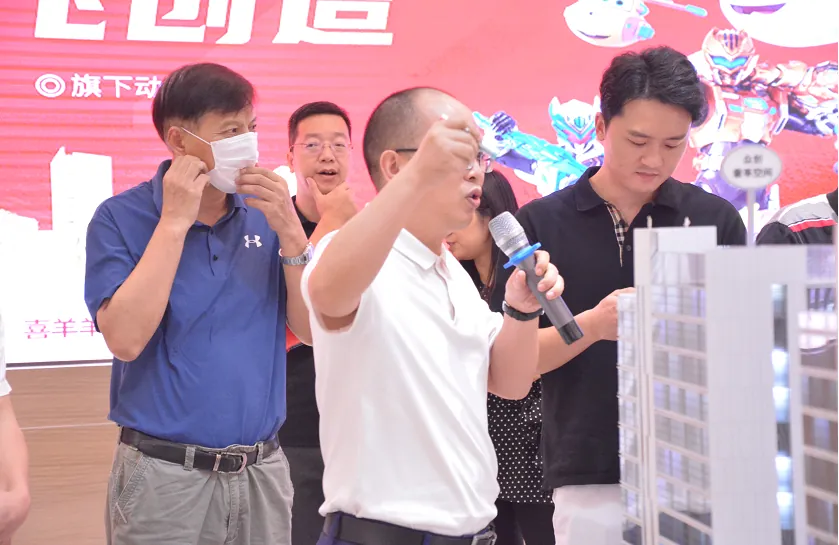 开发区同学会参访丨走进奥飞文创中心 - 图9
