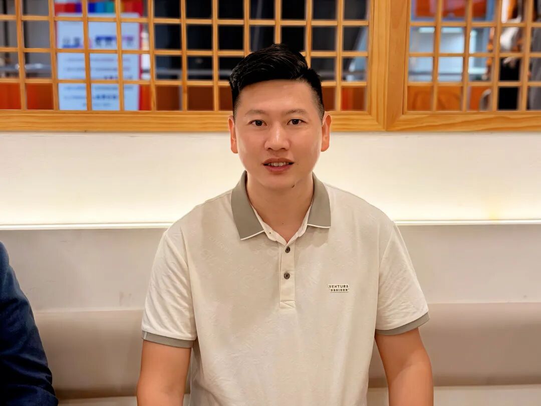 参访五号服装小镇,共探传统专业市场转型升级新路径 - 图10