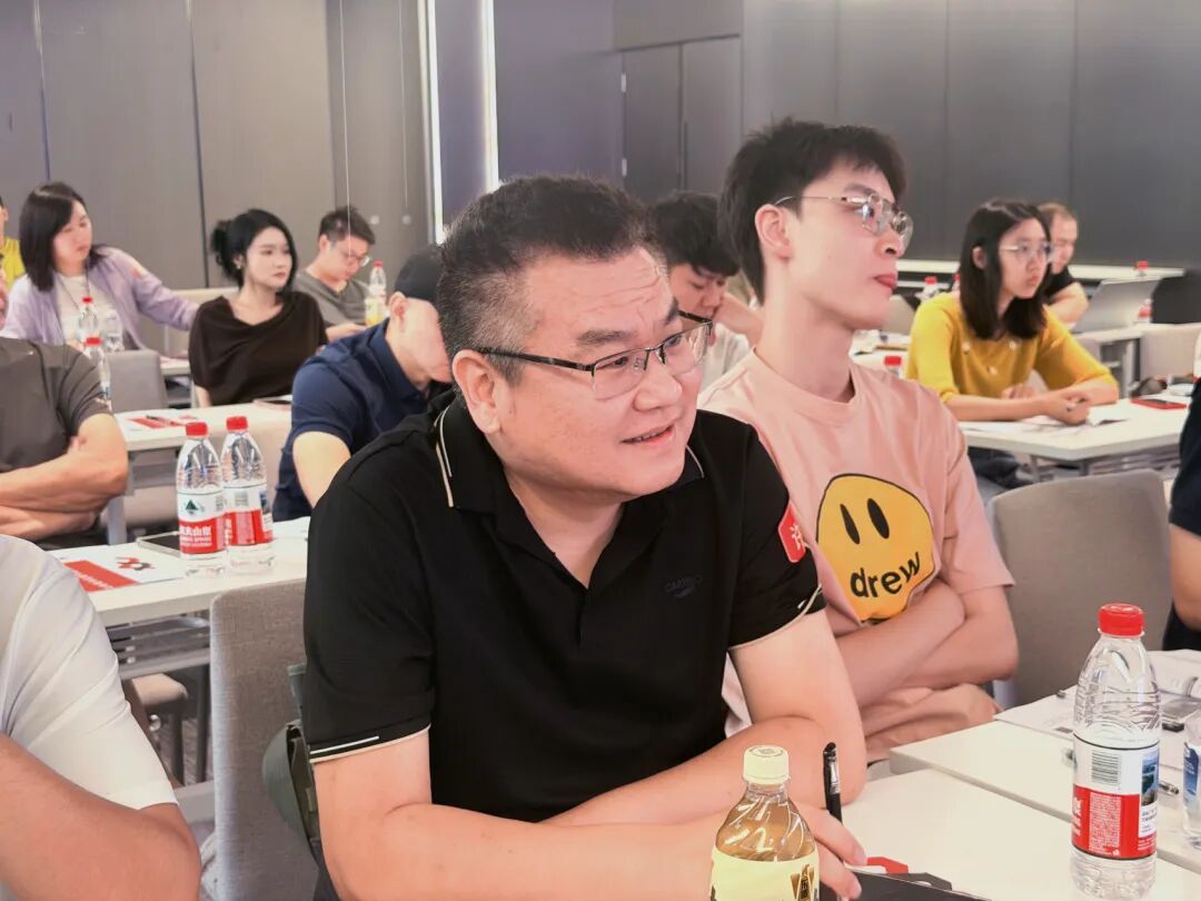 从“卖东西”到“赚信任”：6种社区商业新打法+3个避坑指南，看完少走3年弯路 - 图62