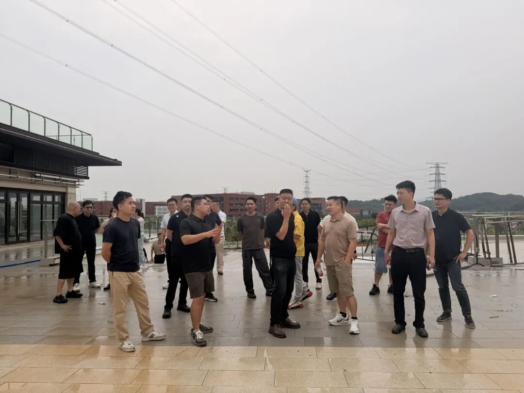 被4所大学"包围"的商场,20万师生脚下,藏着多少个百万级品类机会?生意到底好不好做? - 图7