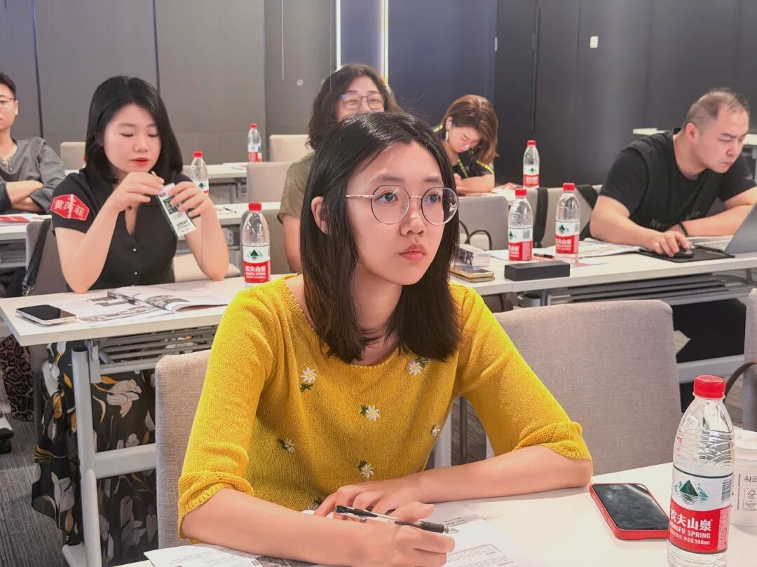 从“卖东西”到“赚信任”：6种社区商业新打法+3个避坑指南，看完少走3年弯路 - 图69