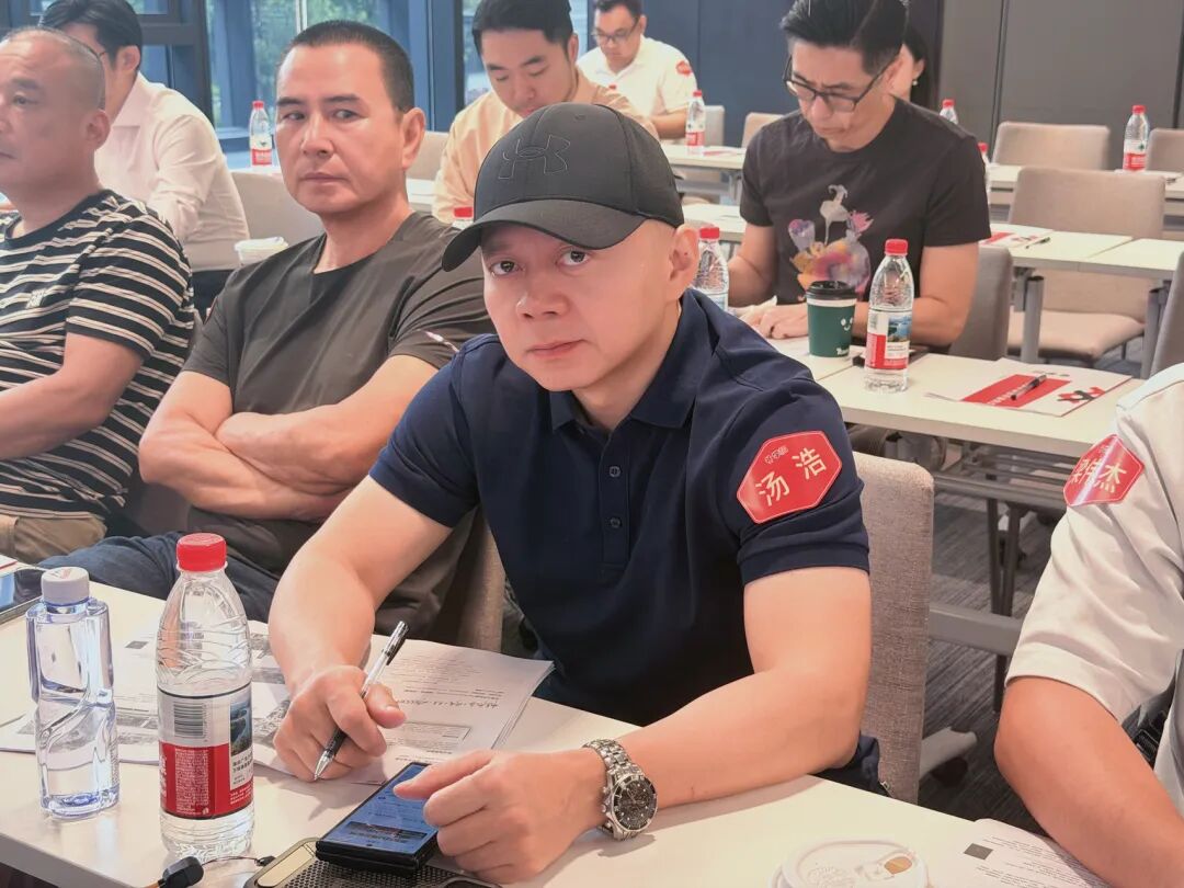 从“卖东西”到“赚信任”:6种社区商业新打法+3个避坑指南,看完少走3年弯路 - 图67