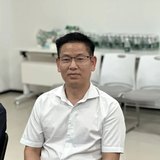 薛维松