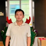 龙伟