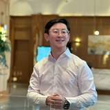 刘堃