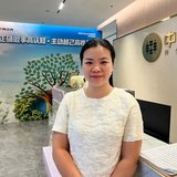 李小群