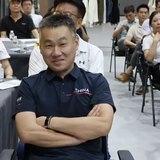 王新华