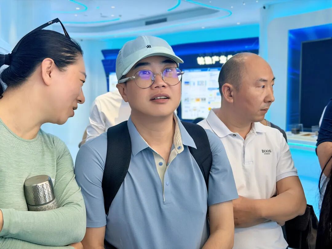 参访黄埔材料院:探秘航空轮胎与芯片材料的“硬核科技” - 图10