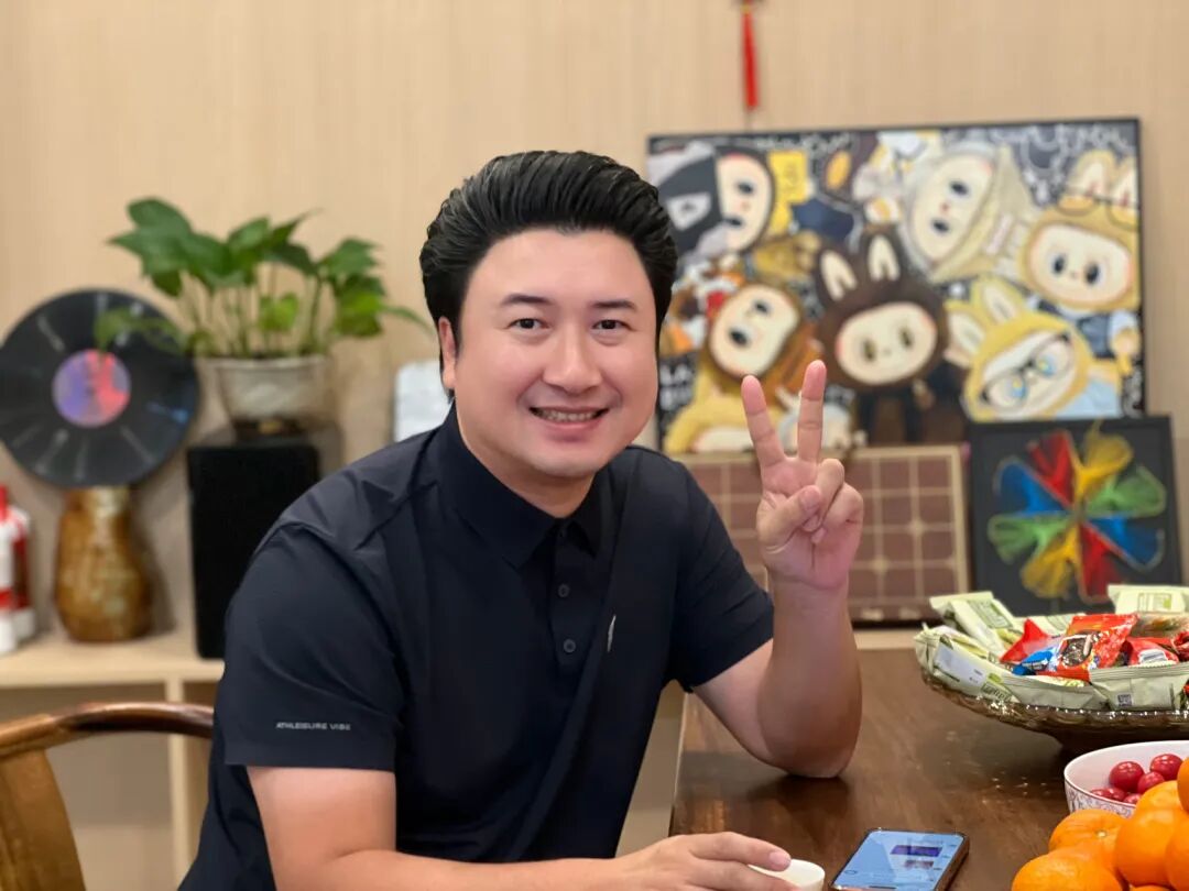 K歌玩出新科技！广州这间KTV用“全熄屏沉浸”引爆夜经济，学加同学组队“尝鲜” - 图26