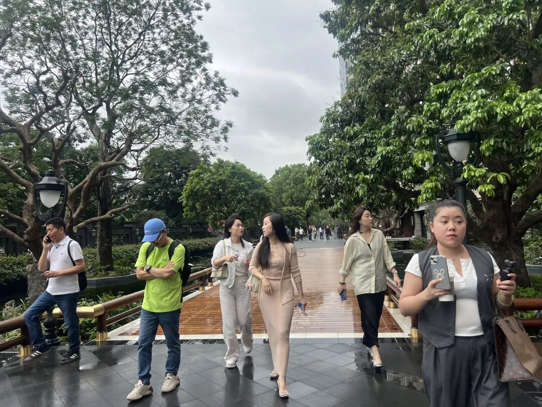 7个亿!三兄弟“扫货”广州顶豪,背后藏着什么财富密码? - 图20